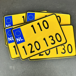 110 120 130 Kentekenplaat motor